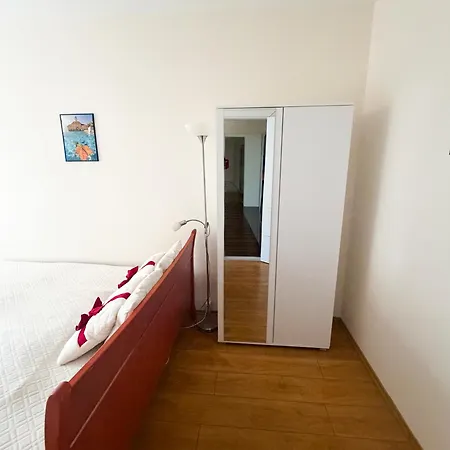 Apartman Hídfő *